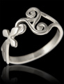 Bague en argent avec triskell et hermine bretonne (h:10mm).