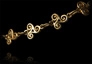 Bracelet composé de dix triskel de 10mm reliés entre eux par des anneaux soudés.