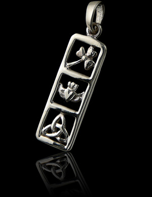 Pendentif irlandais avec trèfle à trois feuilles, Claddagh , un symbole d'amour, de loyauté et...