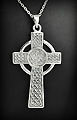 Magnifique pendentif en argent de belle taille de l'authentique croix de Saint-Patrick ornée...