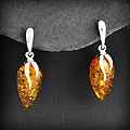 Boucles d'Oreilles Argent Ambre Goutte - BOAG-299 Boucles d'oreilles en argent  d'une belle goutte d'ambre maintenue solidement de part et d'autre...