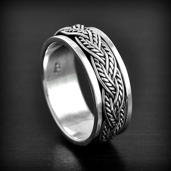 Bague en argent anti-stress, d'une jolie tresse en relief, compter 2 tailles de plus pour plus de...