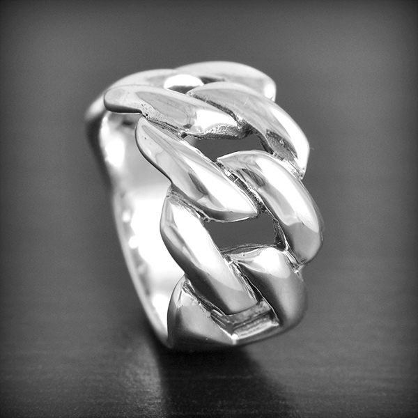 Magnifique bague gourmette en argent, modèle intemporel (h:15 mm).