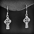 Paire de boucles d'oreilles croix celtique en argent (h:31mm).