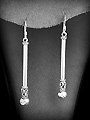 Boucles d'oreilles en argent, légères et facile à porter car la base est creuse. Finitions...