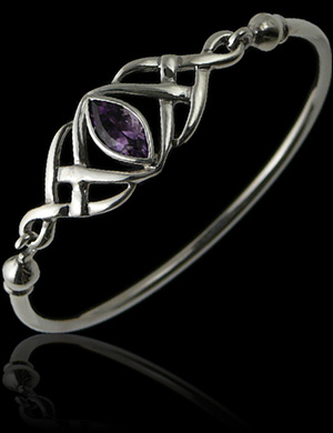 Bracelet en argent entrelacs celtique avec véritable améthyste  au centre (h:13mm,L:19cm).