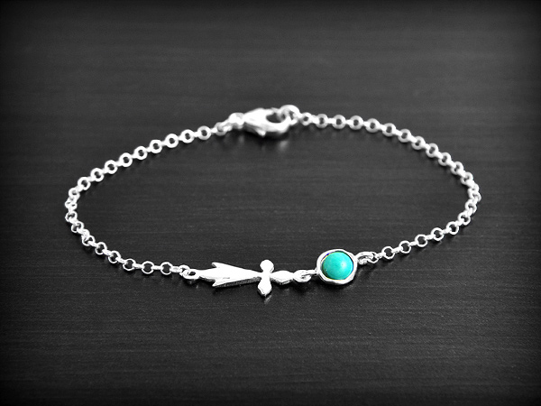 Bracelet Celtique de fabrication Française, existe en argent ou plaqué or, chaînette maille...