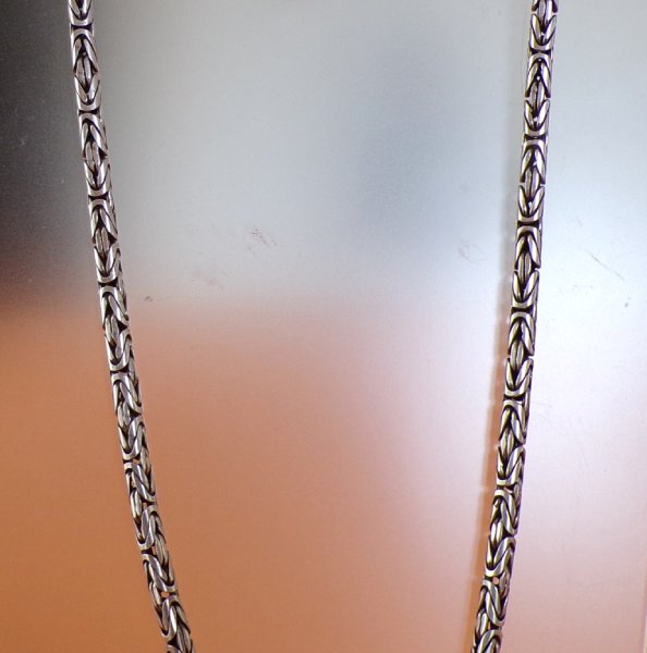 Superbe collier en argent maille royale fermoir en S dans le style indonésien (L: 66 cm, l: 5 mm)