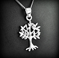 Superbe pendentif en argent d'un arbre de vie ajouré en relief bombé (h:30mm).