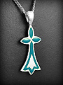 Pendentif Hermine en argent d'émail rose ou vert incrusté , la bélière est fixe (h:29mm).