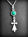 Pendentif en plaqué or 975 ou Argent 925 d'une petite   hermine traditionnelle surmontée d'une...